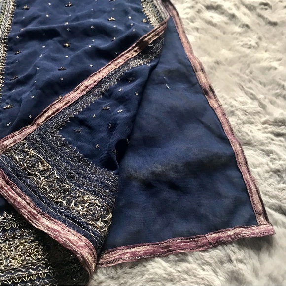 Women’s size 36 embroidered Kurti Tunic top polyester chiffon made in India - Picture 4 of 7